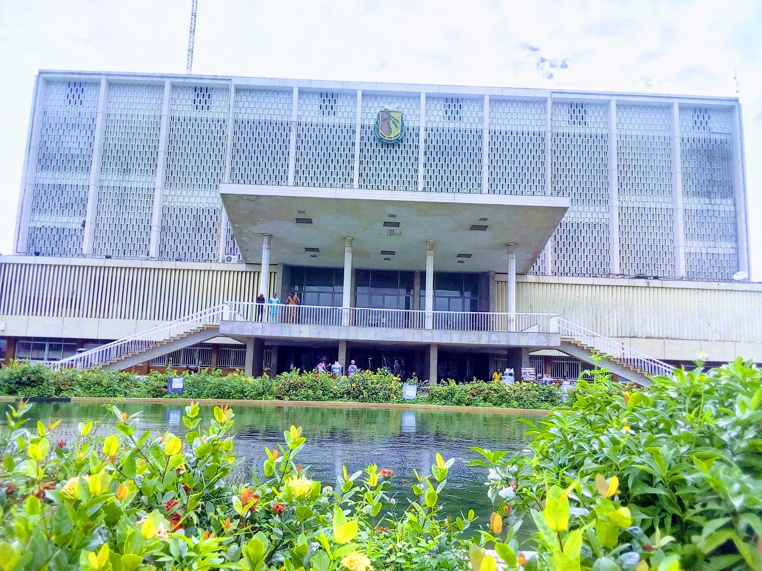 Bâtiment public à Conakry, photo d’illustration