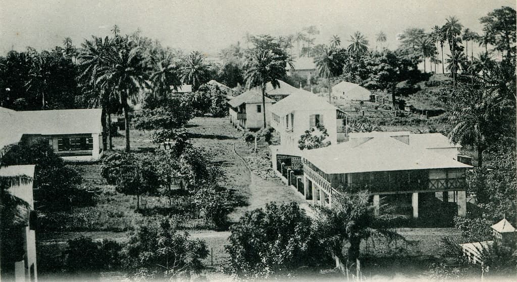 French colonial architecture, Conakry, Guinea (West Africa), c. 1905, photo d’illustration