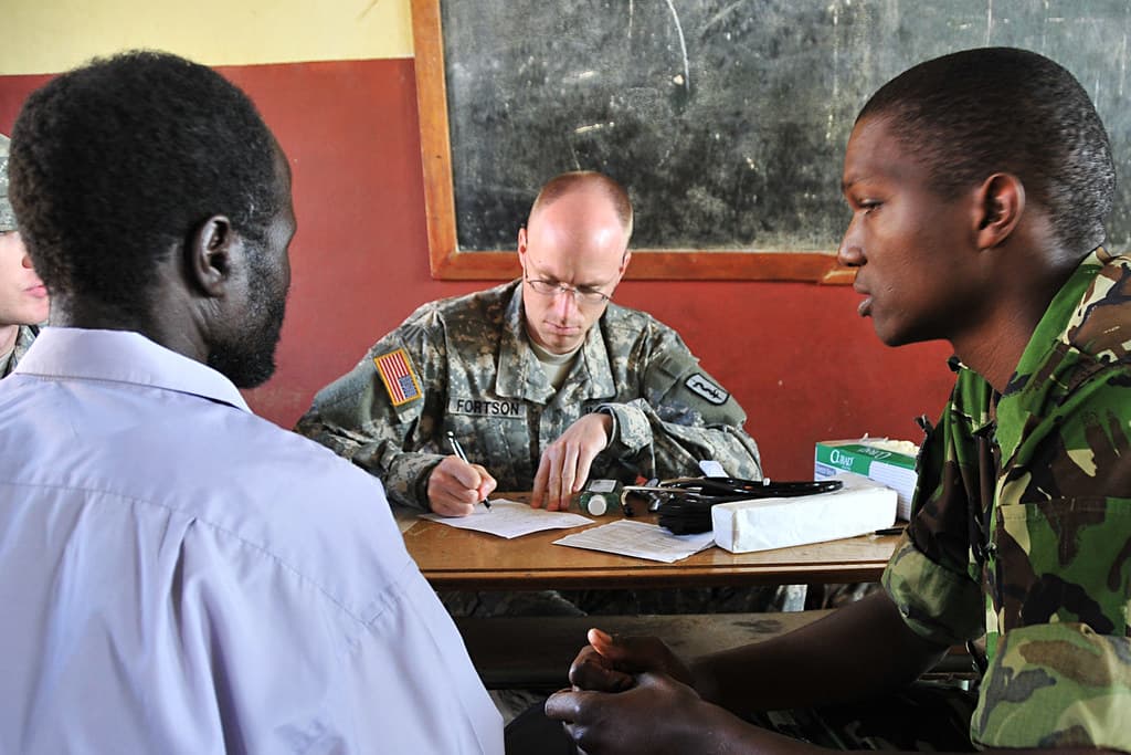 MEDFLAG 09: U.S. Army Africa Partnership strengthens ties with partners in Swaziland 090813, photo d’illustration